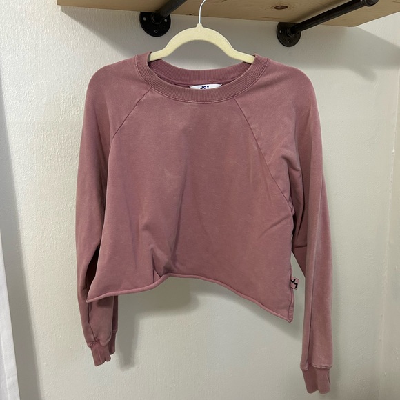 JoyLab Pink Cropped Pullover Sweatshirt - Picture 1 of 3